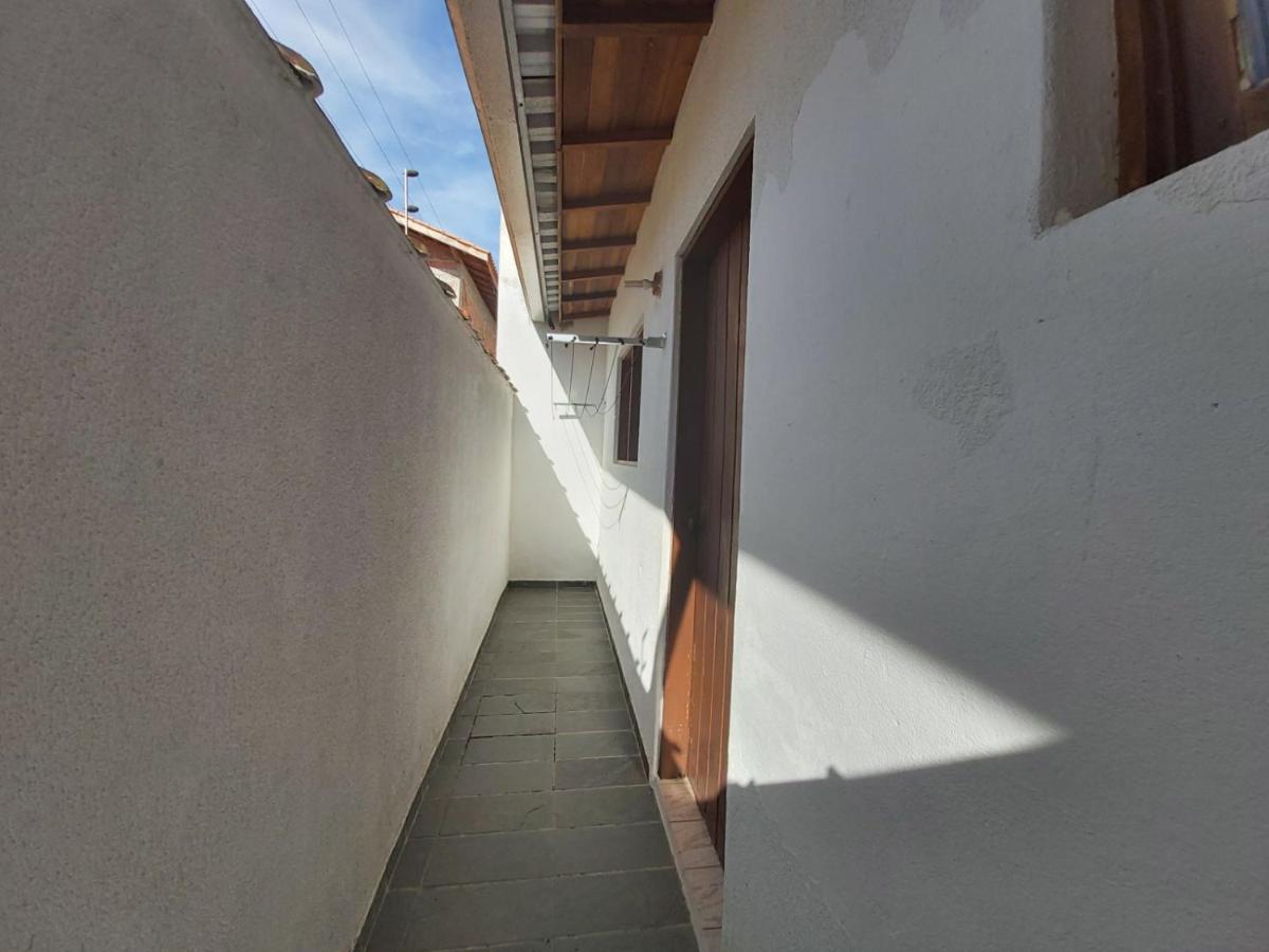 0006.02 - Maranduba - Chale - 1 Dorm - 5 Pess - 3 Quadras Do Mar - Piscina Coletiva - Wifi Βίλα Ubatuba Εξωτερικό φωτογραφία